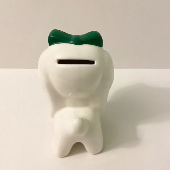 Vintage Giftcraft Dog Coin Bank Green Bowtie 6 Inch Tall Puppy  Figurine Taiwan - Picture 6 of 16